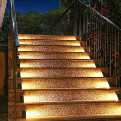 Luces de escalera solares